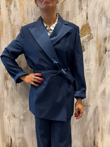 Blazer con cintura
